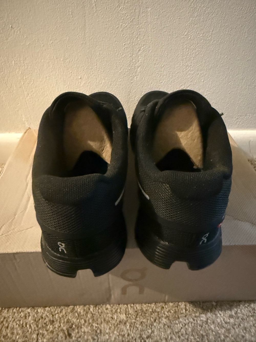 On Running Cloud Women’s Running Shoes - Black - Picture 6 of 10